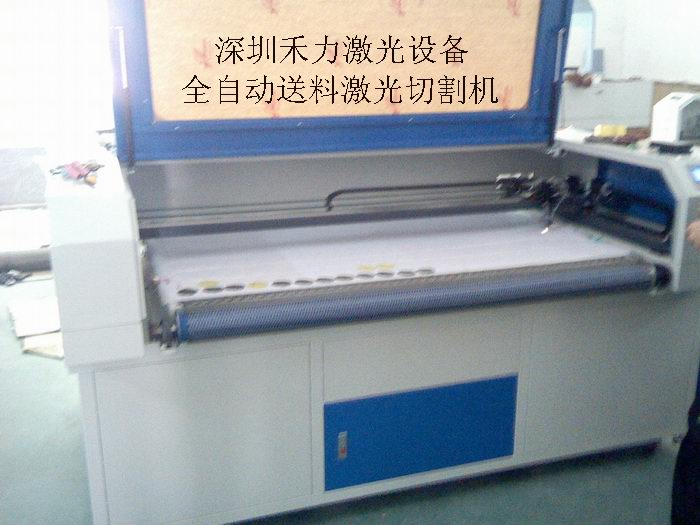 ëձ�͵�����ëձ��ƬƤ�ϵ�ƬƤ��͵����漤���и���ü���