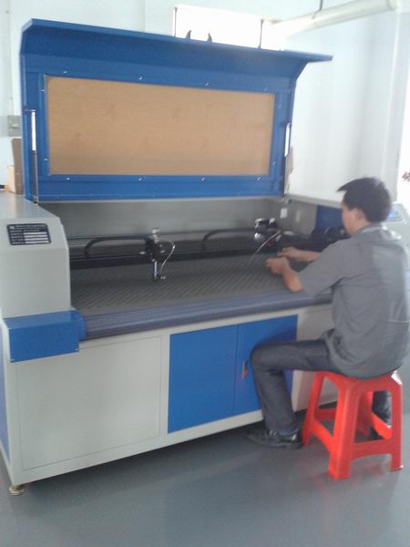 ����ë�����и��